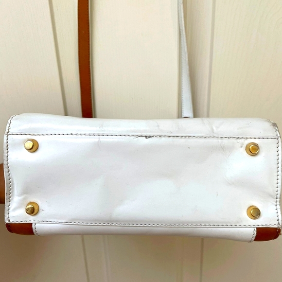 Vintage Bally Luxury Italian Leather Crossbody Bag - Picture 4 of 6